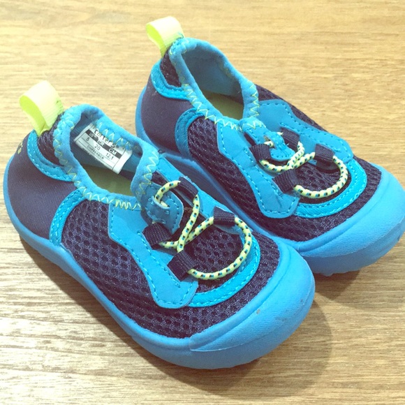 carter's swim shoes